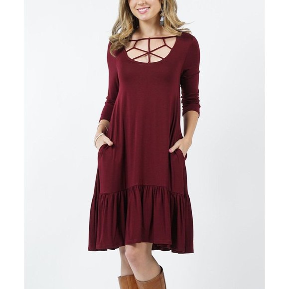 Glam Girl Fashion Dresses & Skirts - NWT Burgundy 3/4 Sleeve Star Detail Ruffle Dress M